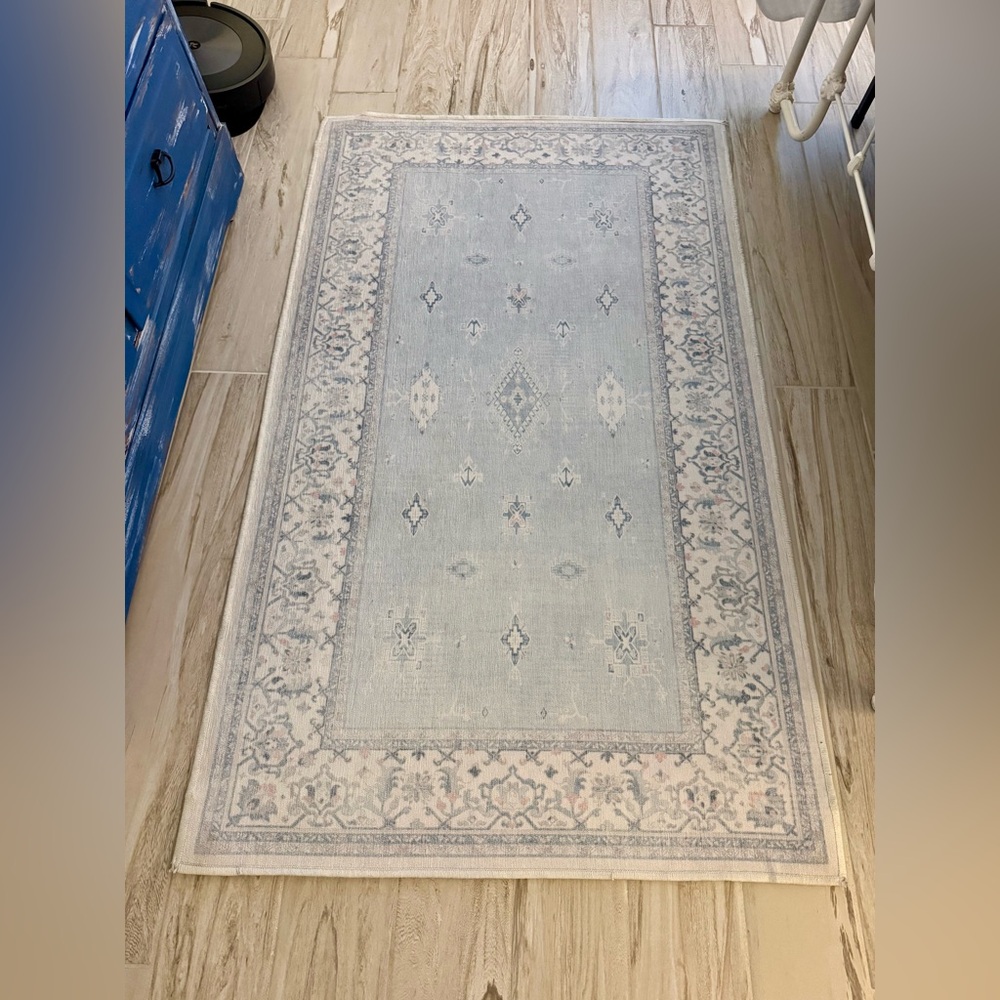 Ruggable Classic Light Blue Area Rug with Subtle Pattern